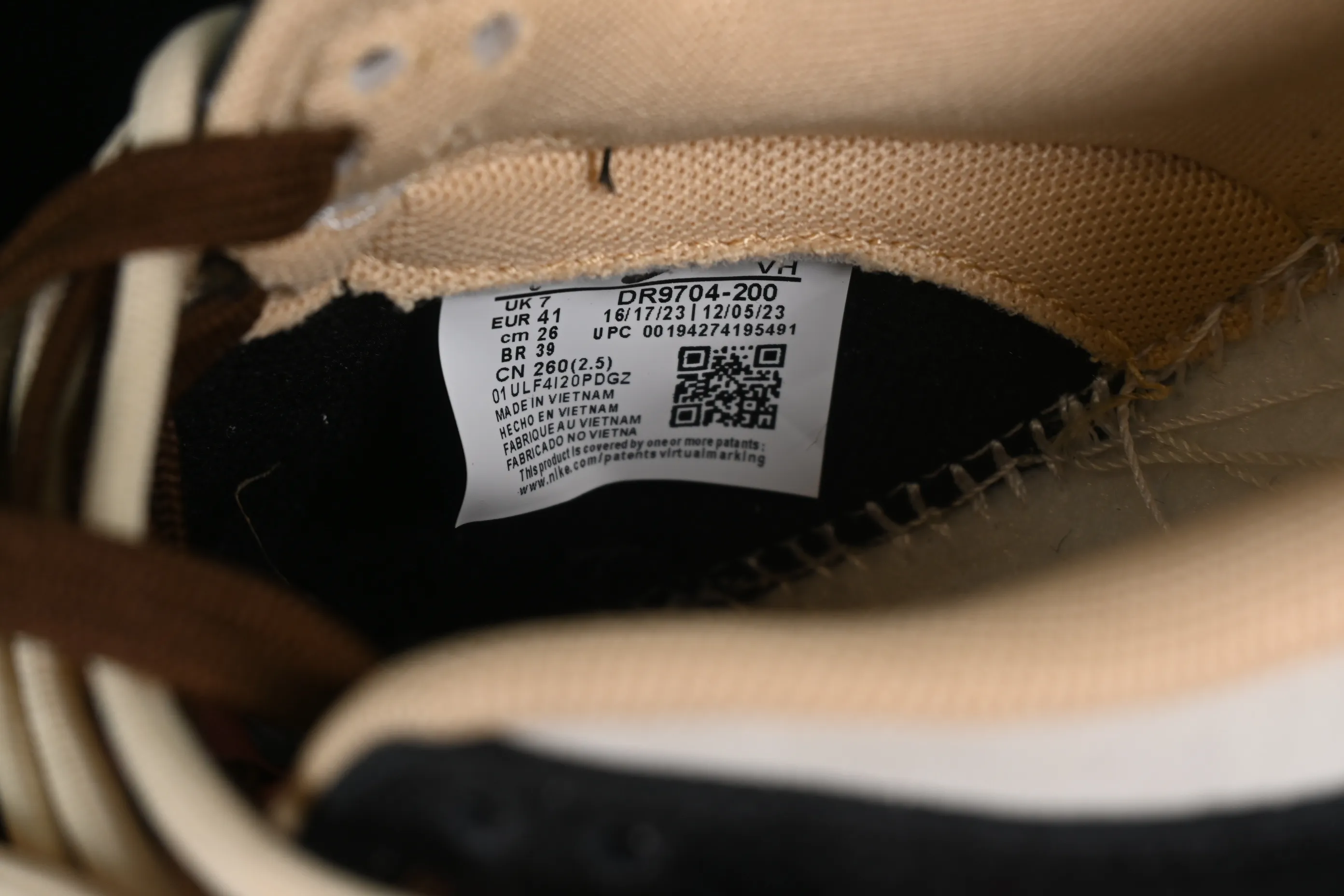 All categories Nk SB Dunk series Nk SB Dunk Low low-top sneakers Nk Dunk Low "Mars Stone" black paper puppet Mocha brown SB strap low-top casual sneakers DR9704-200
